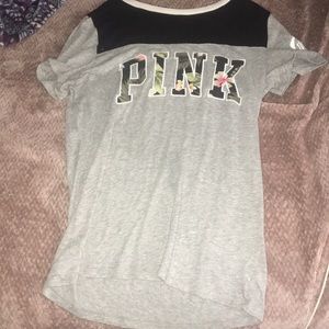 Small (Victoria’s secret) Pink floral T-shirt